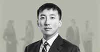 Guanxiong Xu - Associate - Headshot