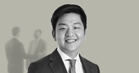 Chun Sun Baak - Associate - Headshot