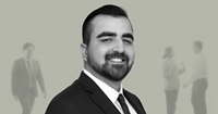 Cyrus Oveissi - Associate - Headshot