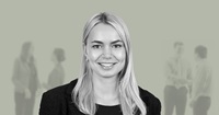 Julia Conzen - Associate - Headshot