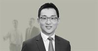 Justin Xi Guo - Registered Foreign Lawyer - Headshot