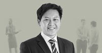 Ryan Ng - Associate - Headshot