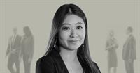 Tina Zheng - Associate - Headshot